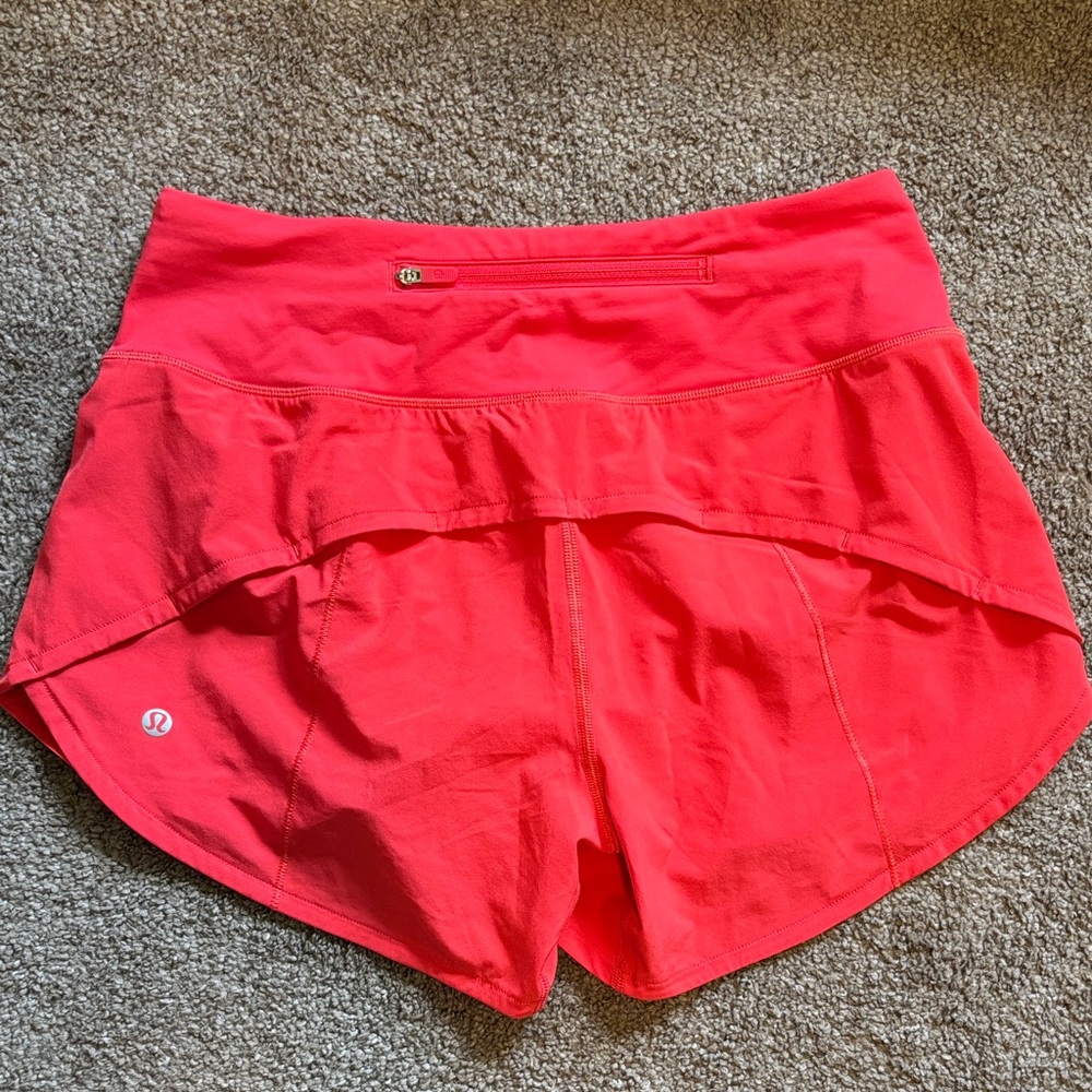 lululemon Hotty Hot 2.5”
Women's Athletic Shorts